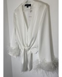 Блуза на завязках с страусиными перьями молочного цвета